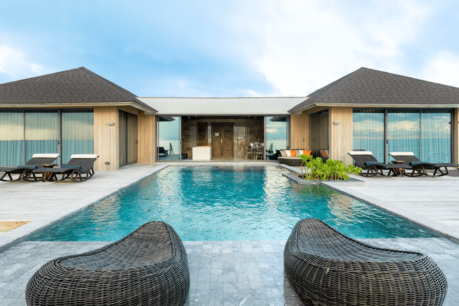 Madifushi Private Island 6