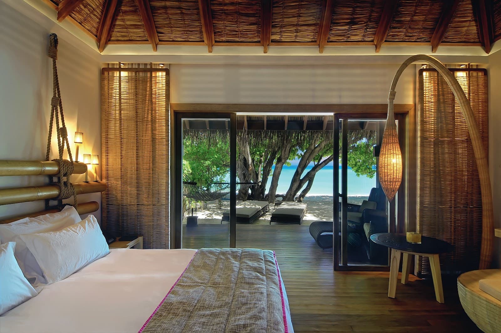 Constance Moofushi 8