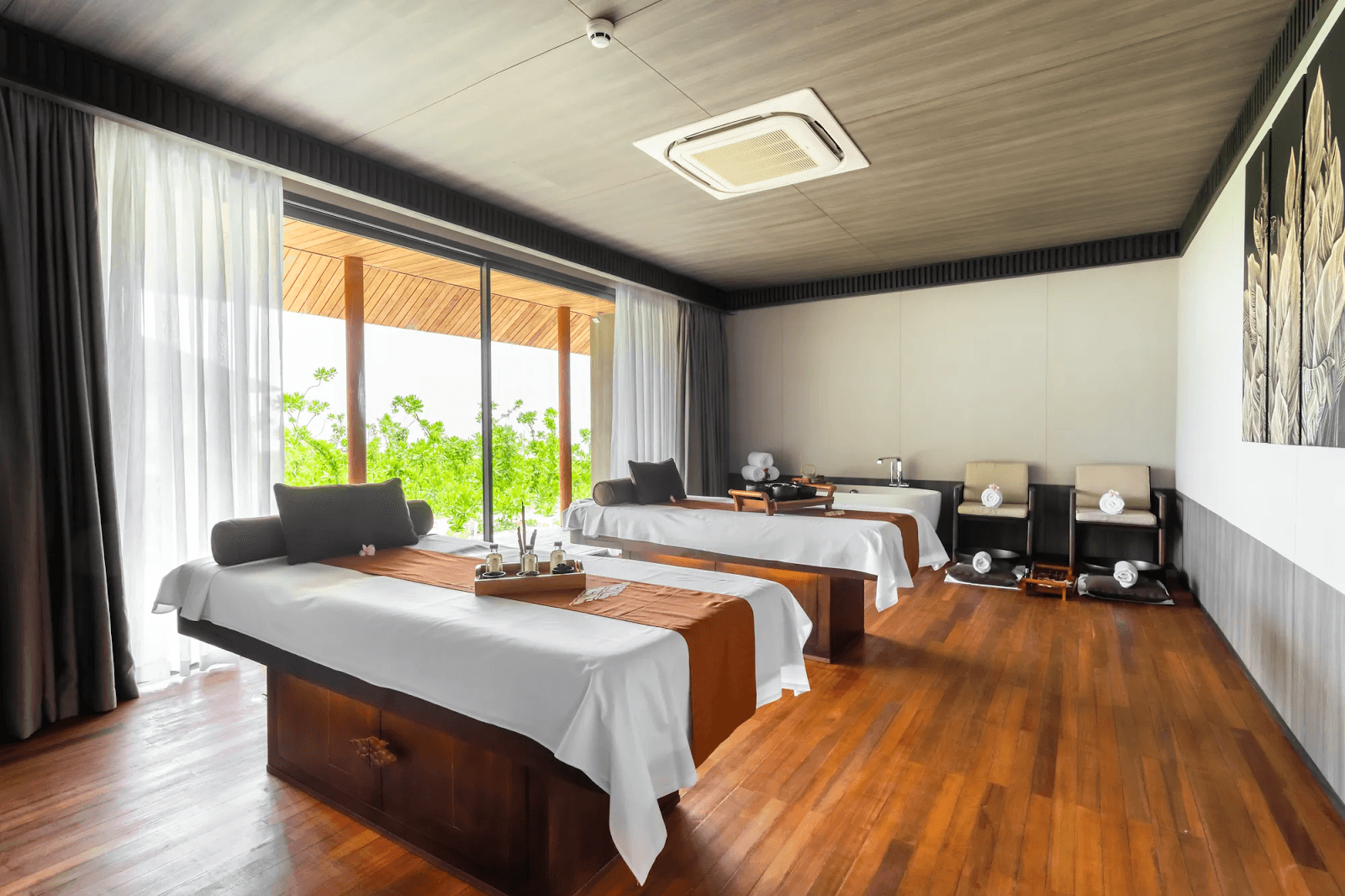 Madifushi Private Island 8