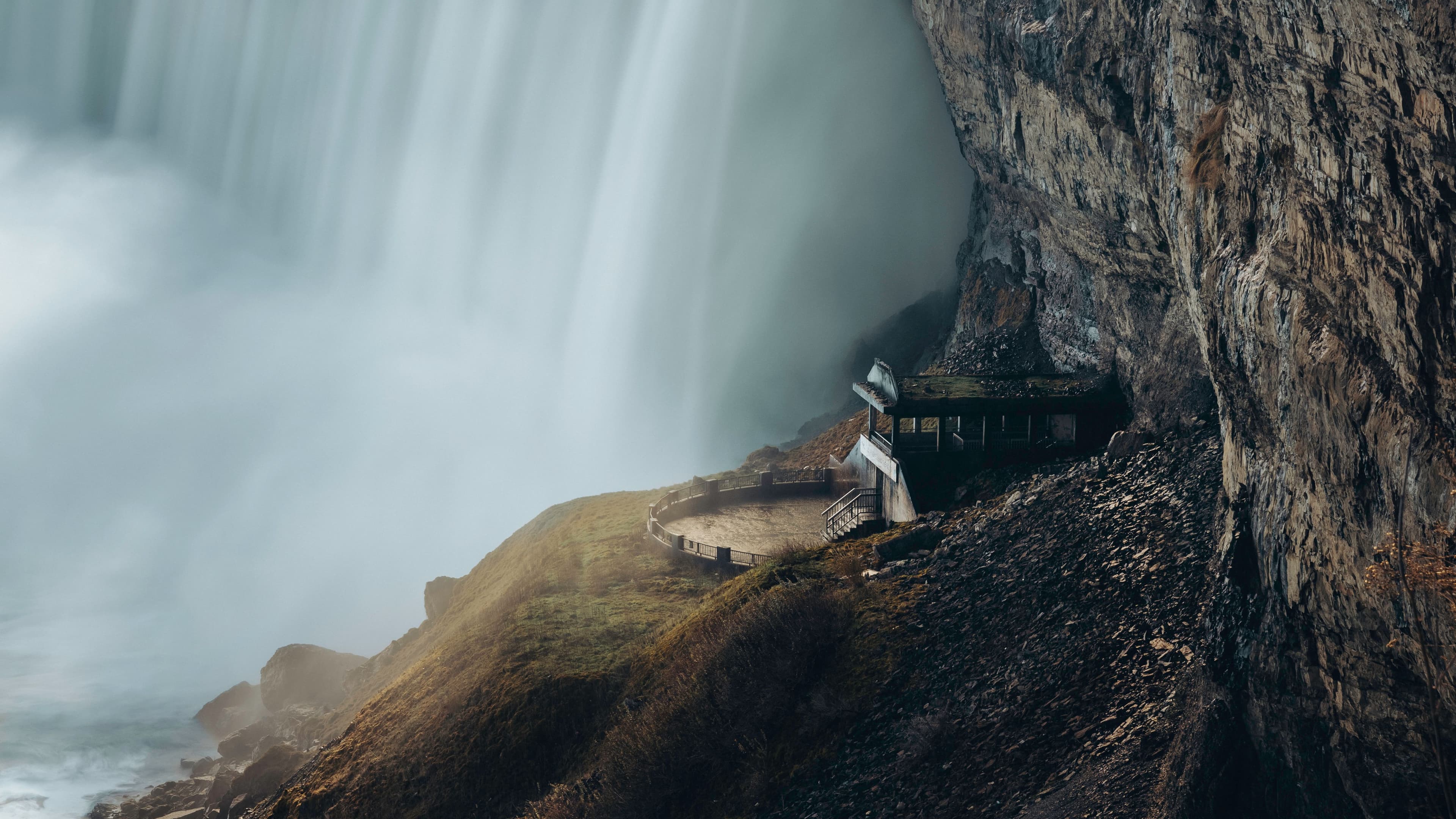 Toronto, Niagara Falls - 13 nights 2