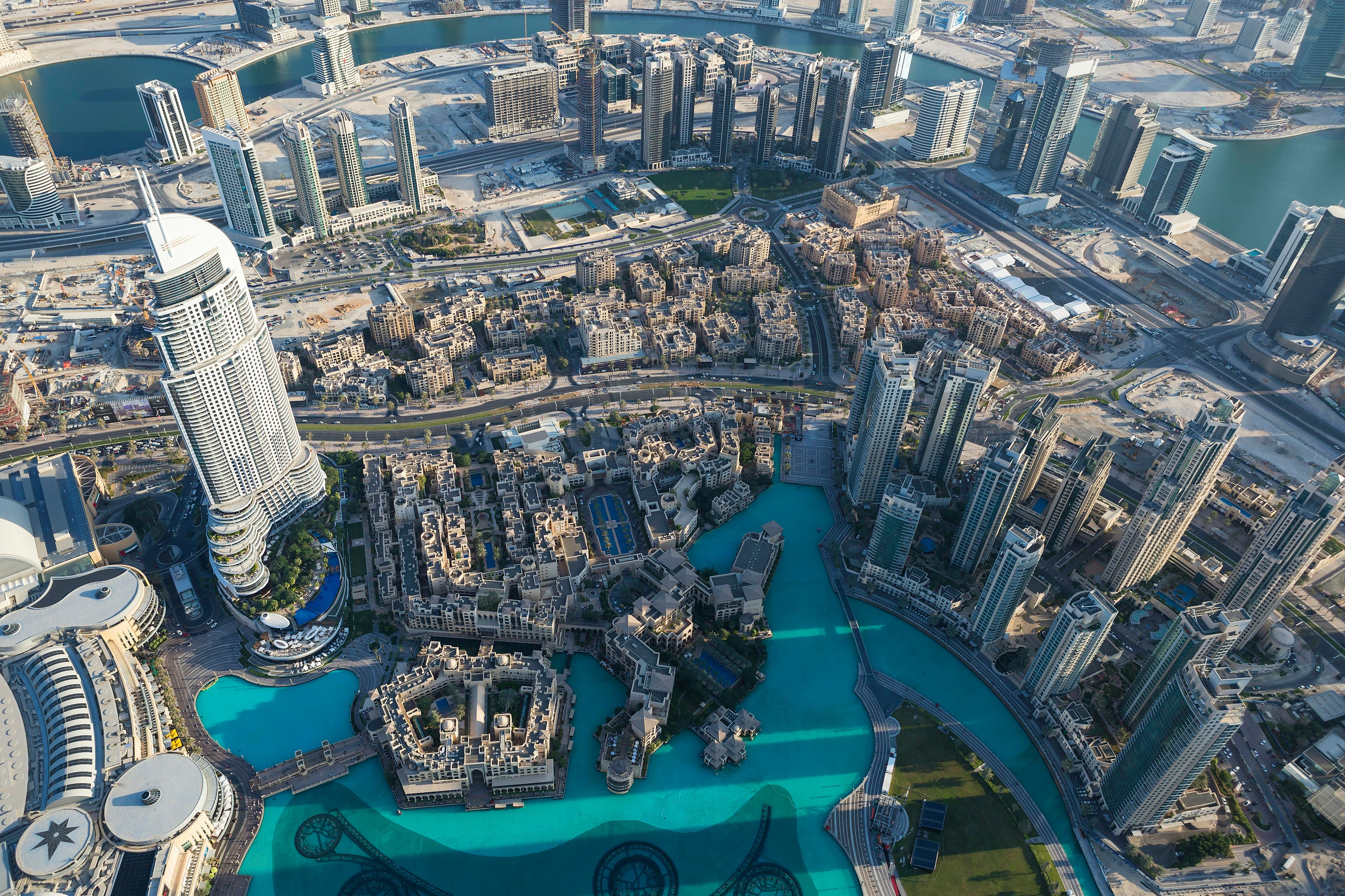 Spectacular bird's-eye view from the Burj Khalifa observation deck.