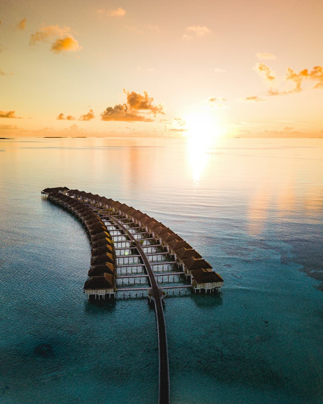 The Complete Guide to Maldives Resorts: Meal Plans & Transfers Explained